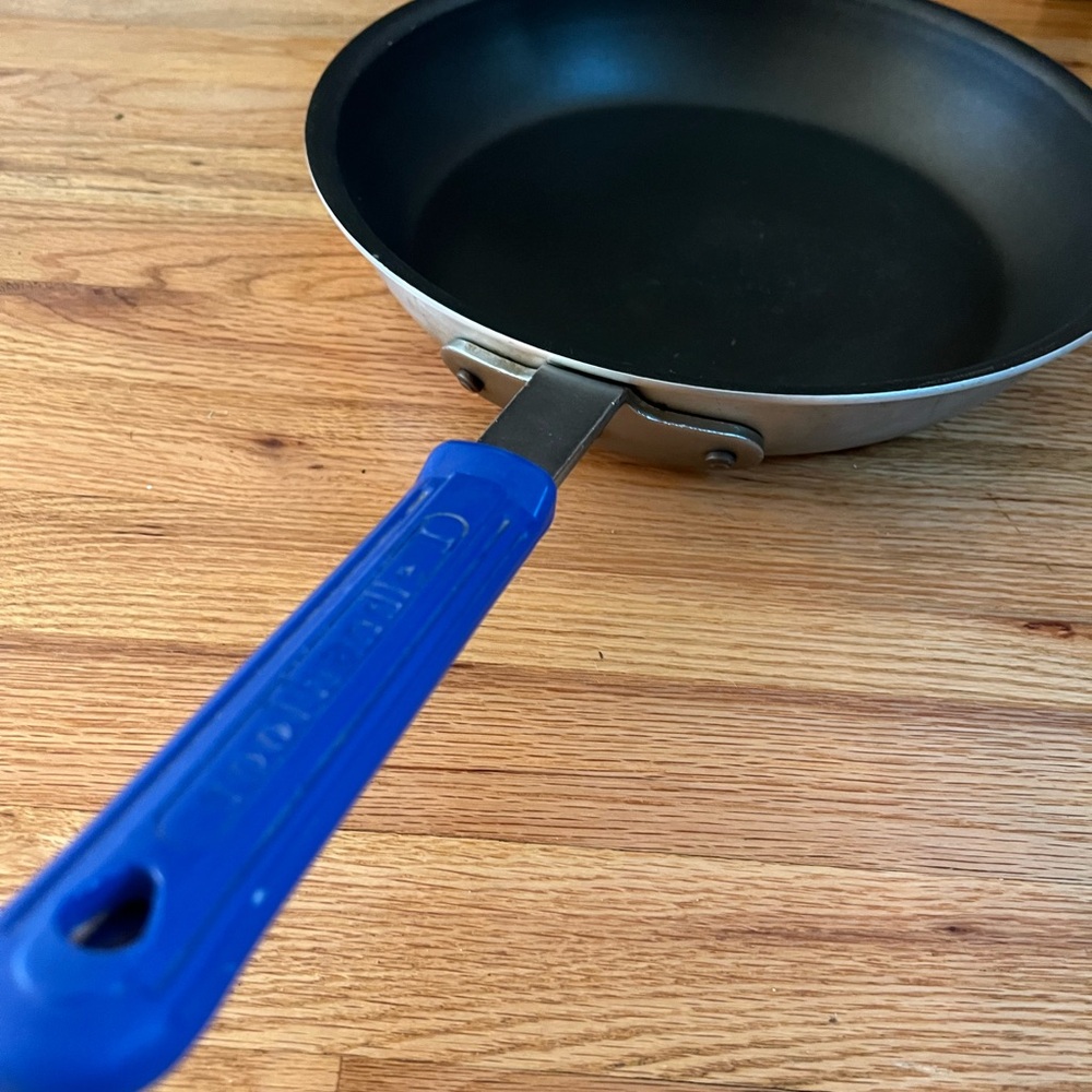 Vollrath 12” CeramiGuard II Fry Pan w/ Handle